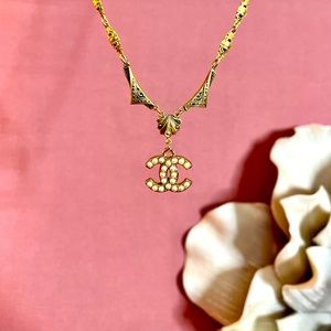Vintage Chanel Pearl CC Gold Tone Victorian Style Pendant